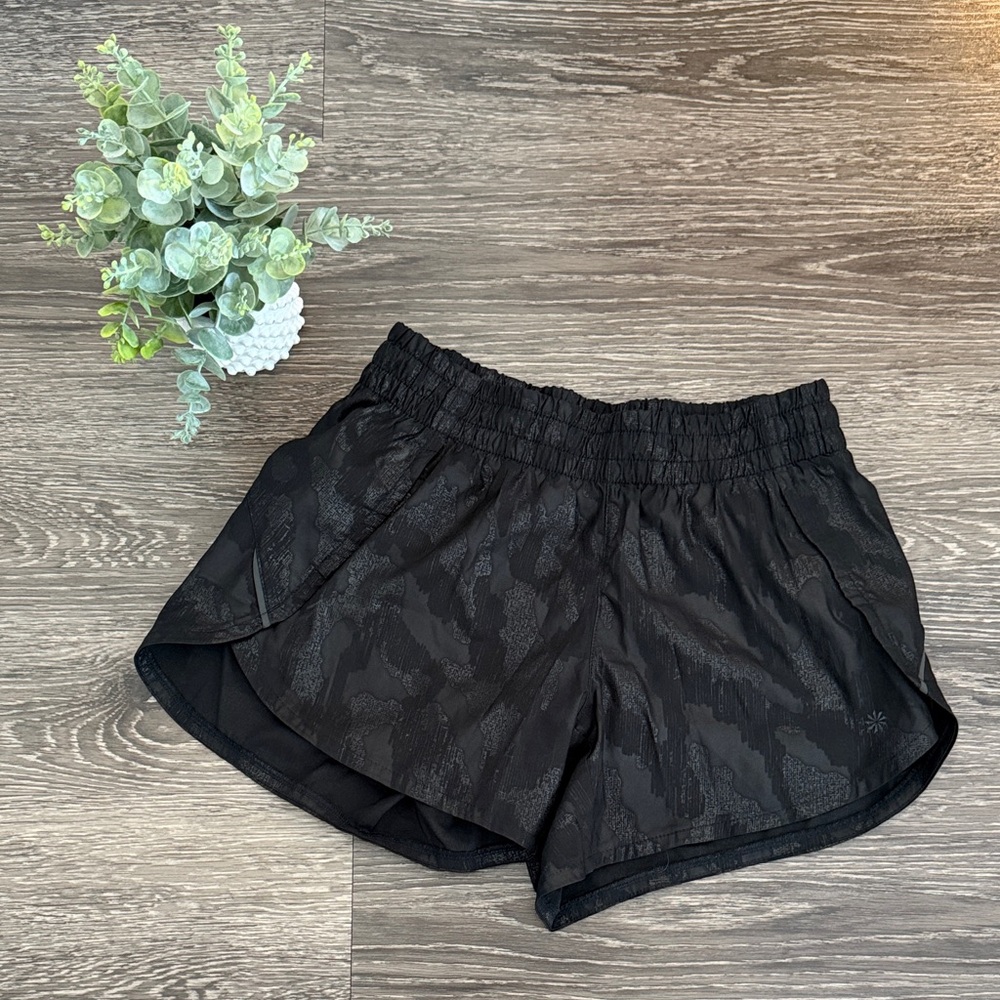Athleta Black Patterned Athletic Shorts
